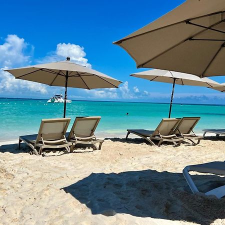 Cuxos Hotel Beachfront Исла-Мухерес Экстерьер фото
